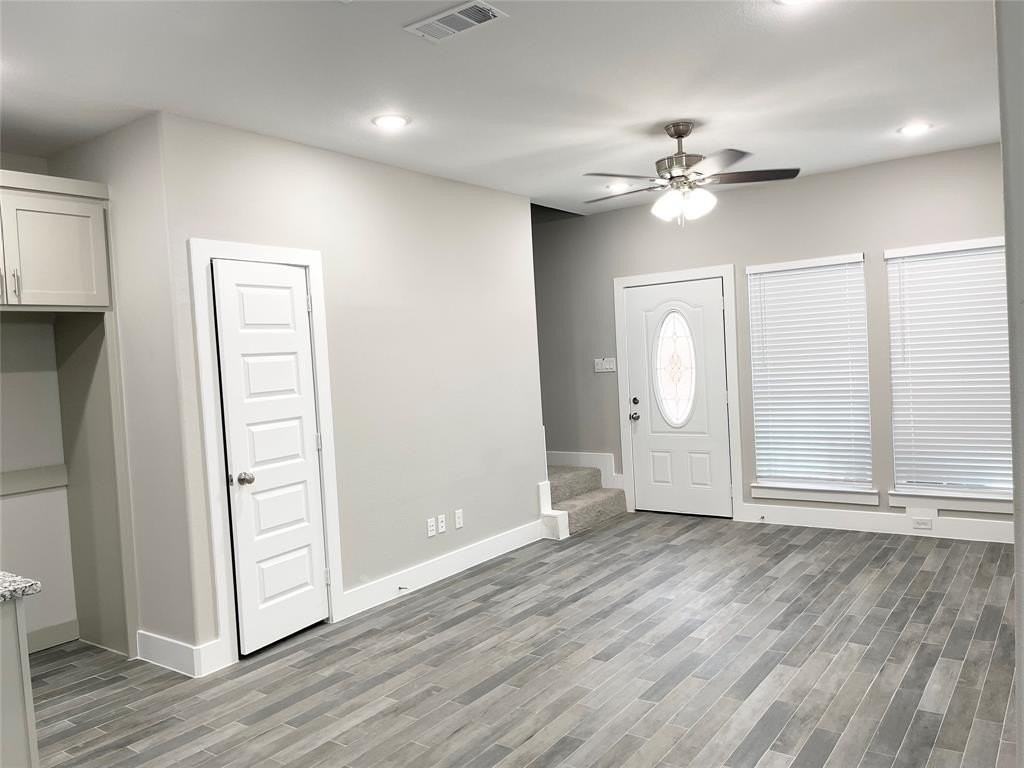 4839 Spindrift Psge - Photo 7 of 19