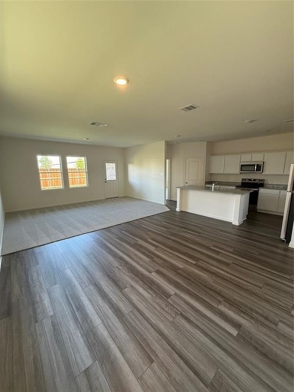 1238 Herring Dr - Photo 2 of 9