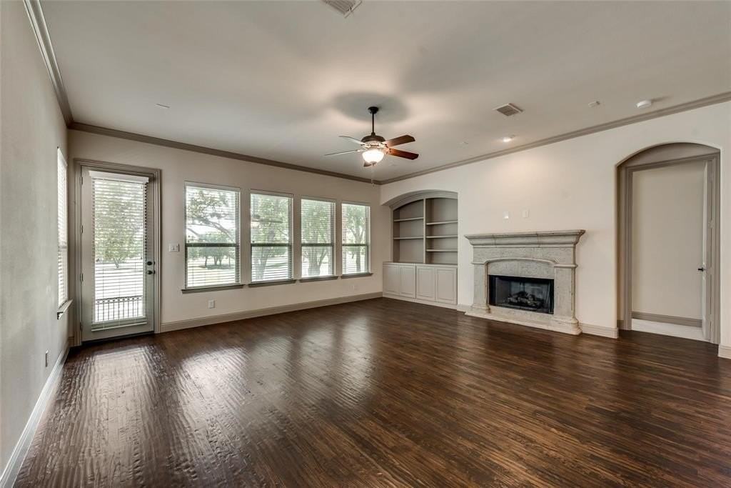 2329 Chadwick Ln - Photo 6 of 33