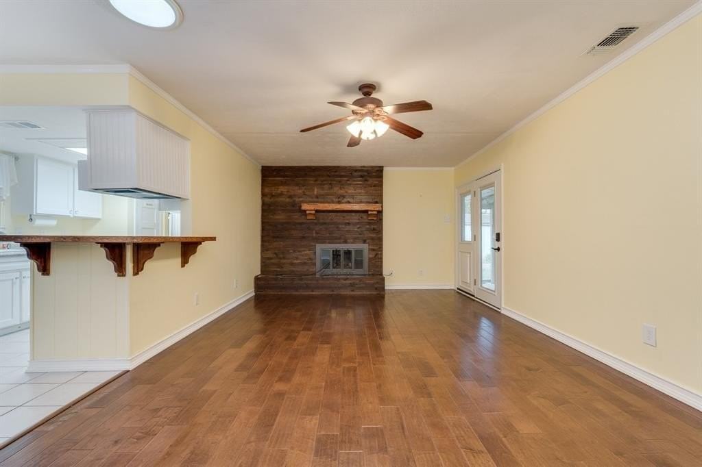 4105 Astoria St - Photo 5 of 31