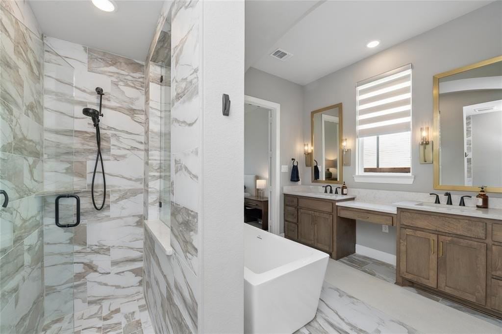 2790 Starwood Dr - Photo 5 of 19