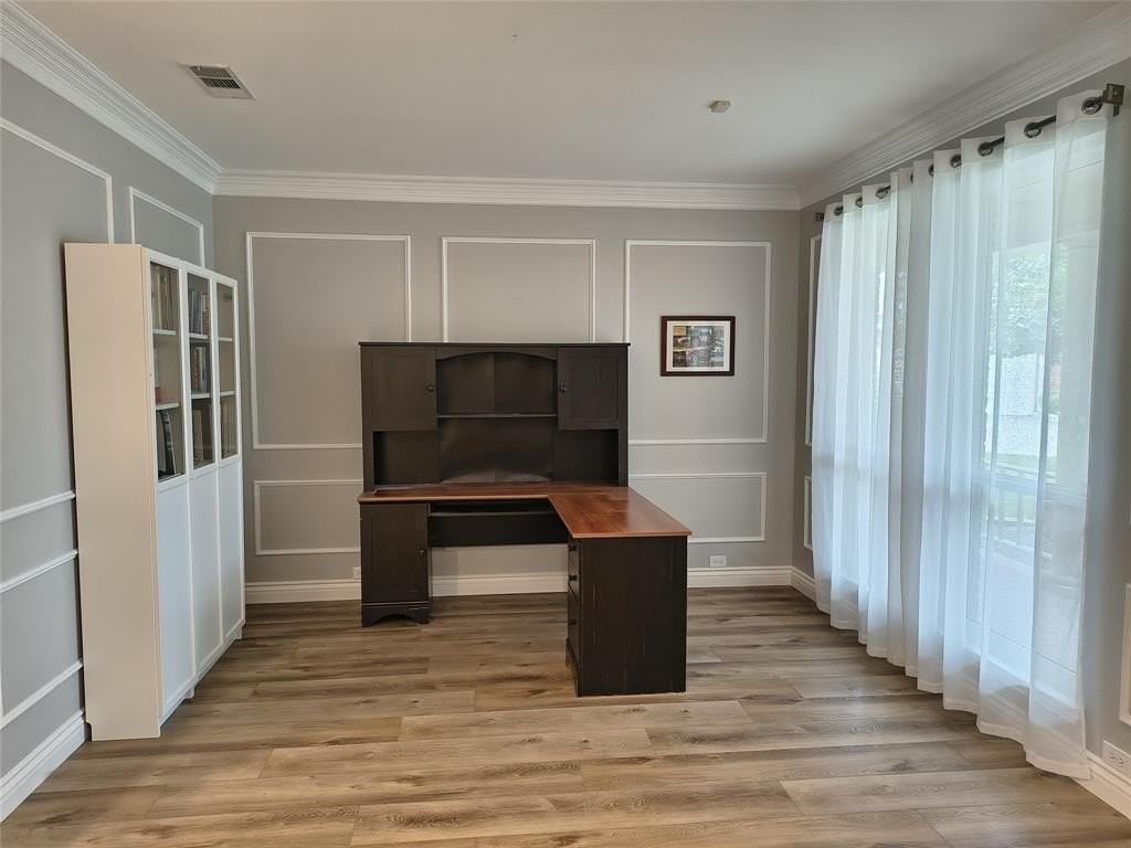 4105 Liberty Ct - Photo 4 of 24