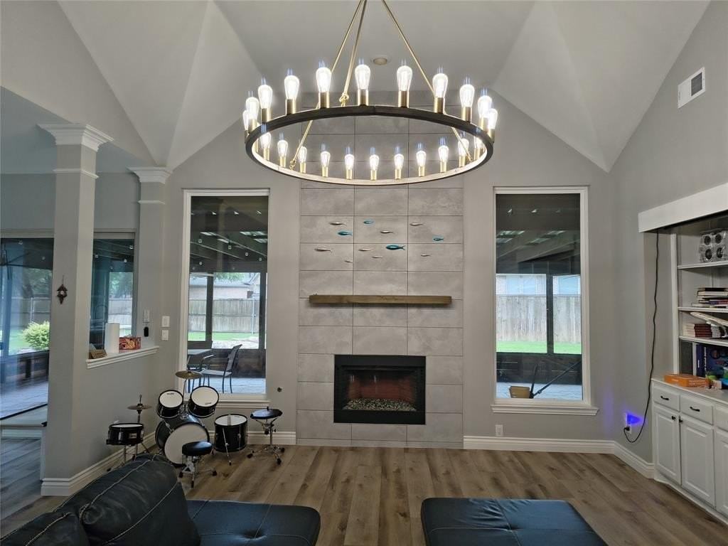 4105 Liberty Ct - Photo 6 of 24