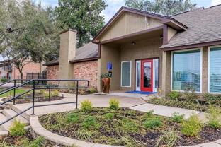 10301 Sandpiper Dr - Photo 1 of 1