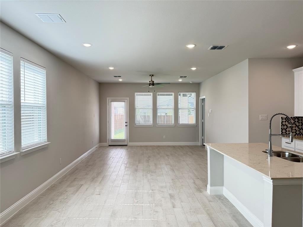 1308 Middlebrooks Dr - Photo 3 of 20
