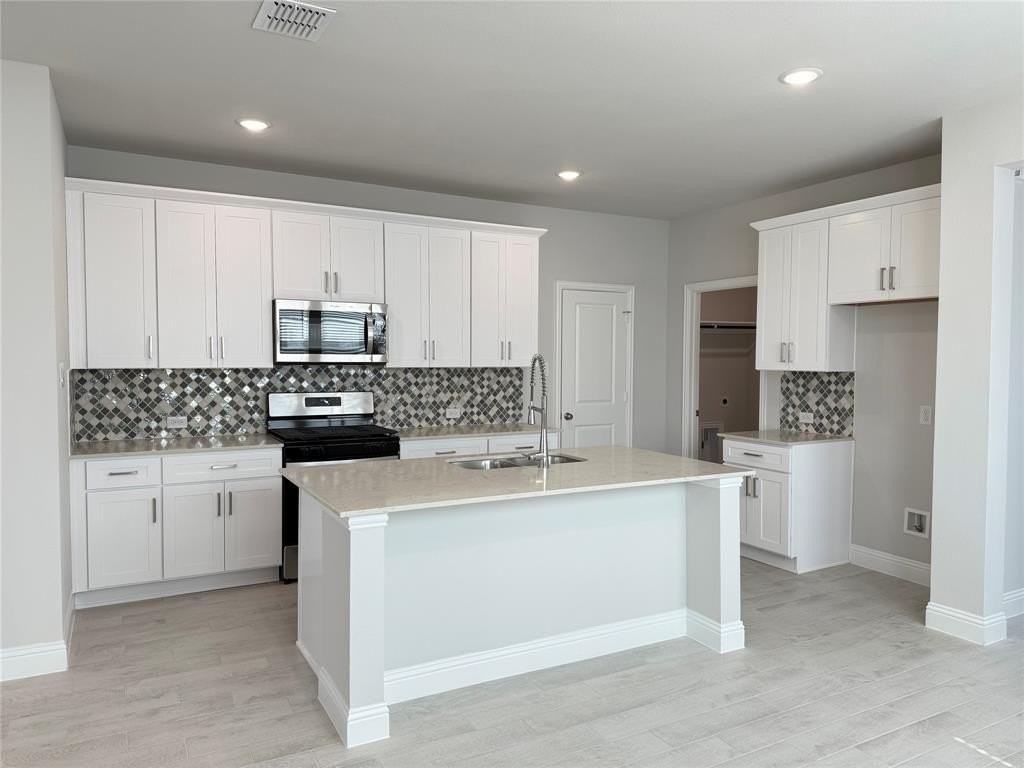 1308 Middlebrooks Dr - Photo 5 of 20
