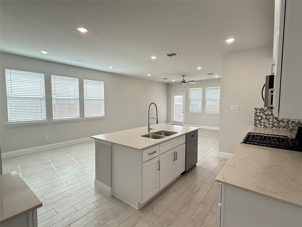1308 Middlebrooks Dr - Photo 6 of 20