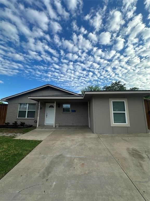 1130 Richard Dr