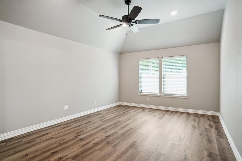 122 Elm Ln - Photo 5 of 12