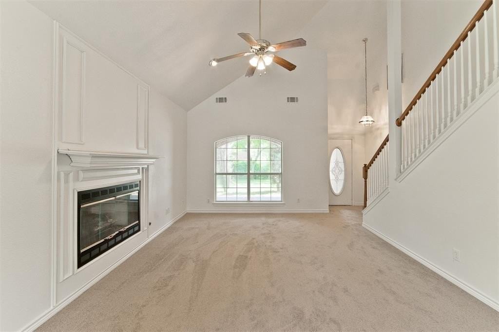 4503 Marcell Ave - Photo 4 of 25