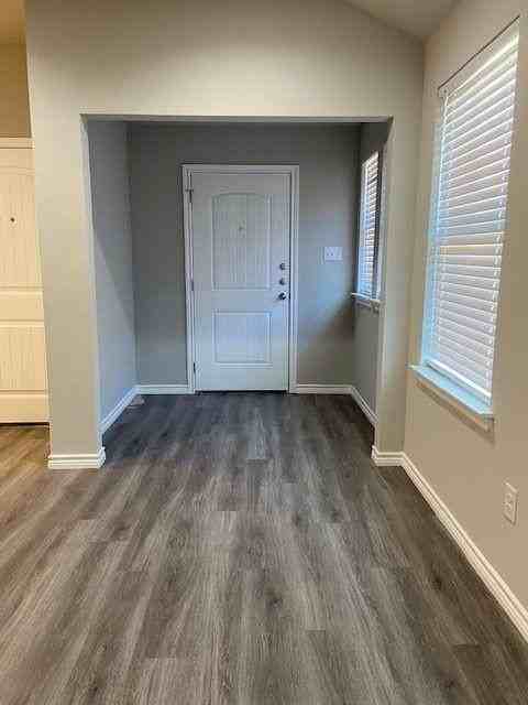 2842 Melissa Ln #2844 - Photo 3 of 23