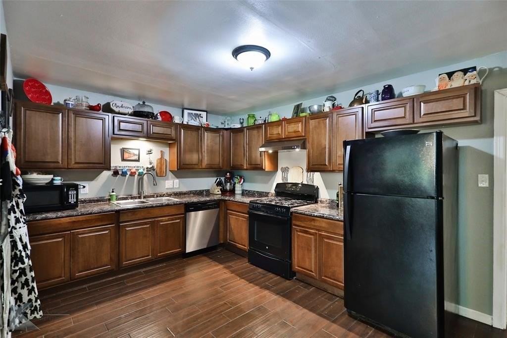 3173 Hunt St - Photo 4 of 8