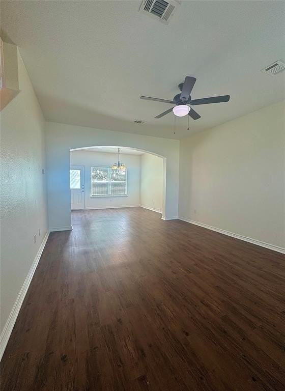 100 Bridle Ct - Photo 3 of 16