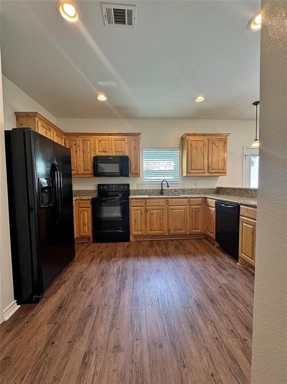 100 Bridle Ct - Photo 6 of 16