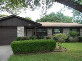 1801 Meadowcrest Dr - Photo 1 of 1