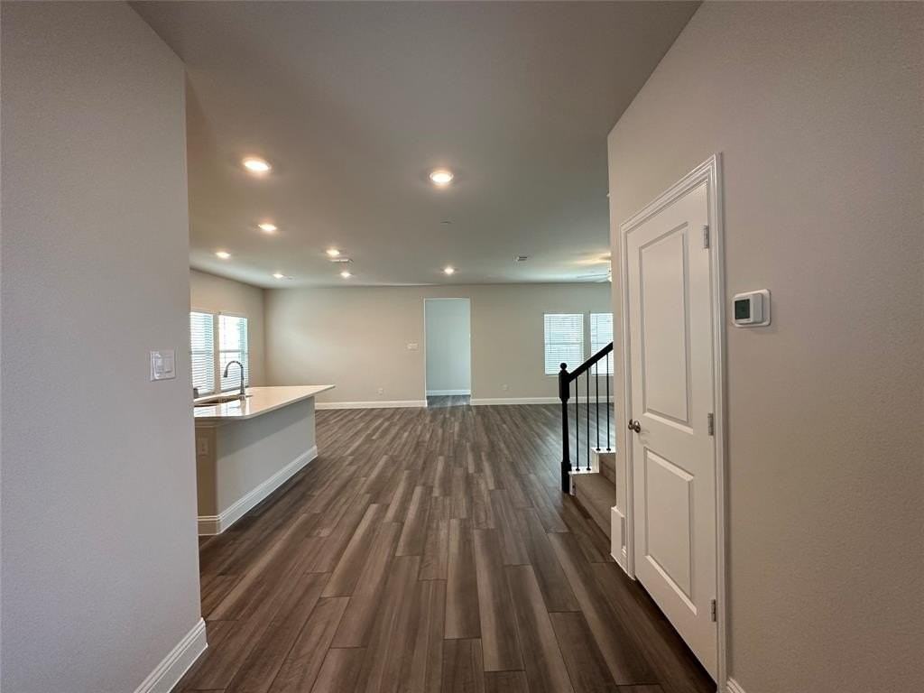 123 Monarch Way - Photo 2 of 34