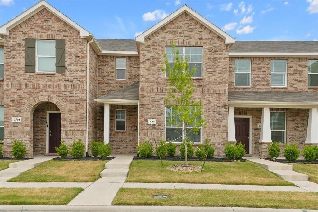 2756 Baneberry Ln - Photo 2 of 24