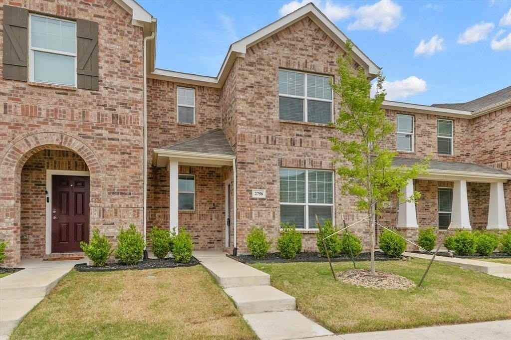 2756 Baneberry Ln - Photo 3 of 24