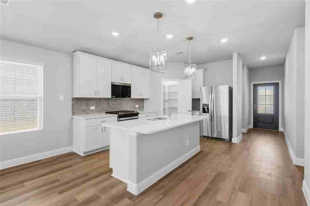 503 Tidal Dr - Photo 6 of 24