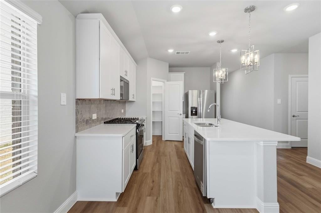 503 Tidal Dr - Photo 7 of 24