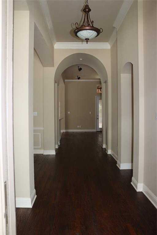 6899 Branch Trl - Photo 2 of 22