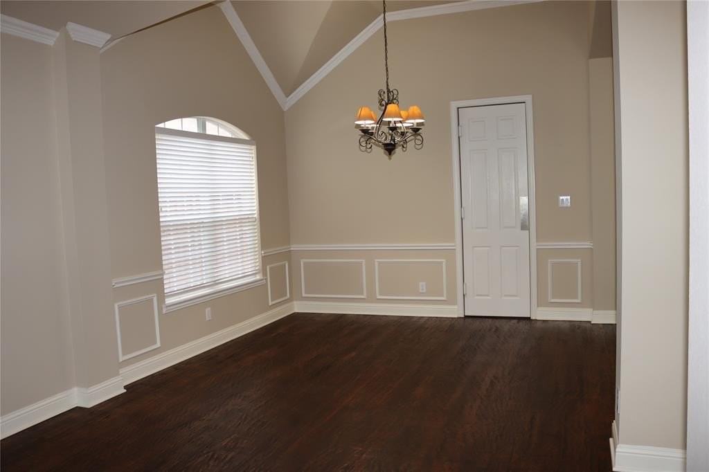 6899 Branch Trl - Photo 5 of 22