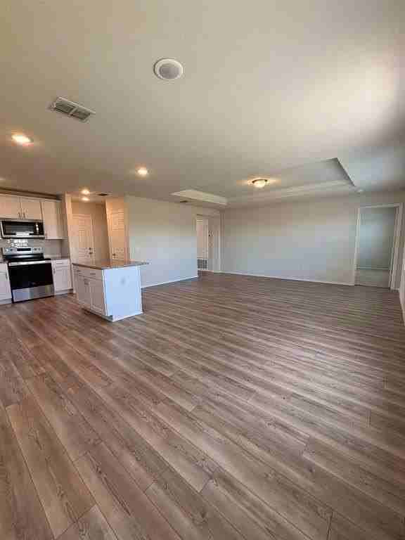 4444 Sagecroft Rd - Photo 5 of 20