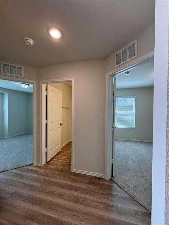 4444 Sagecroft Rd - Photo 7 of 20
