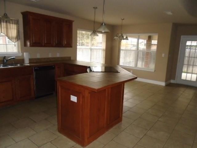 2265 Old Ironsides Rd - Photo 5 of 10