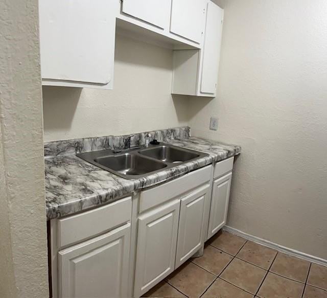 8127 Stonehurst St #9 - Photo 6 of 12