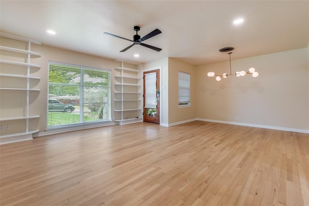 9513 Dixie Ln - Photo 2 of 15