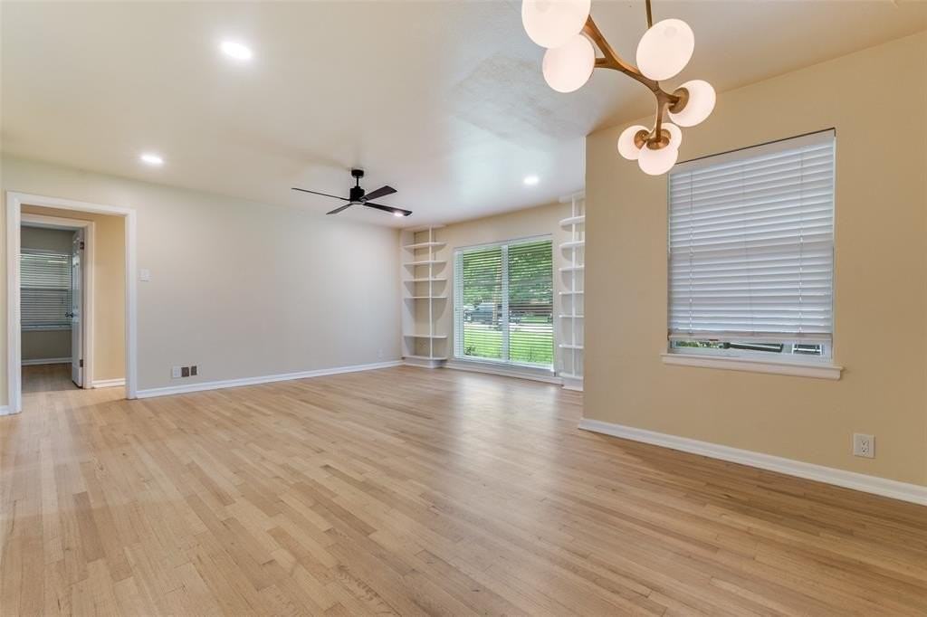 9513 Dixie Ln - Photo 4 of 15