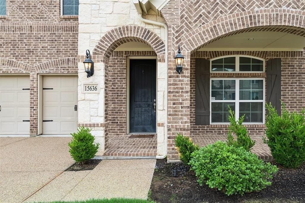 15636 Wild Cherry Ln - Photo 2 of 35