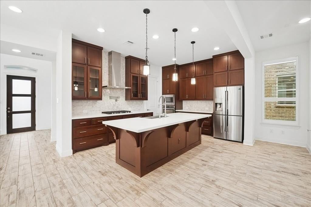8047 Sunflower Ln - Photo 6 of 34