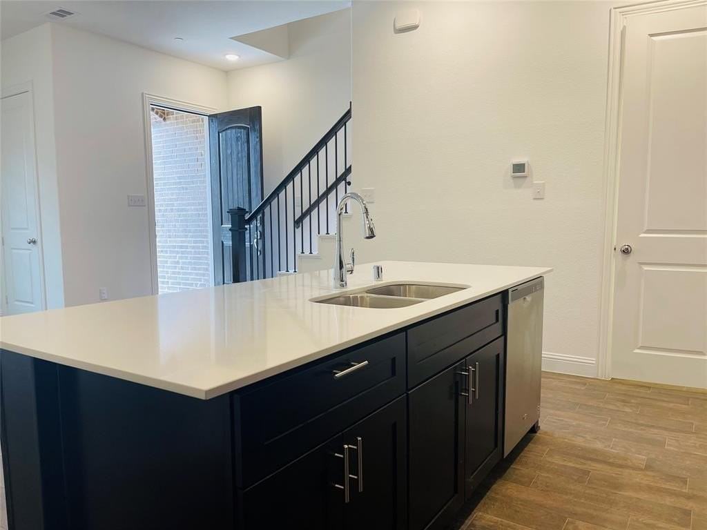 8024 Foraker St - Photo 6 of 32