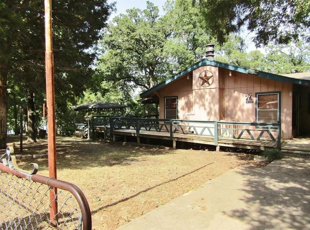 1117 Woodland Trl - Photo 4 of 15