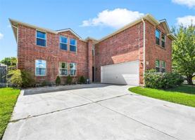 featured image of 917 Sanden Blvd