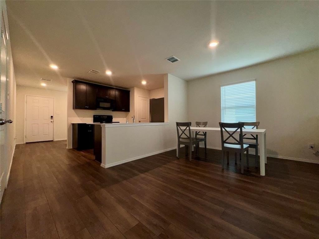 4032 Renee Dr - Photo 7 of 31
