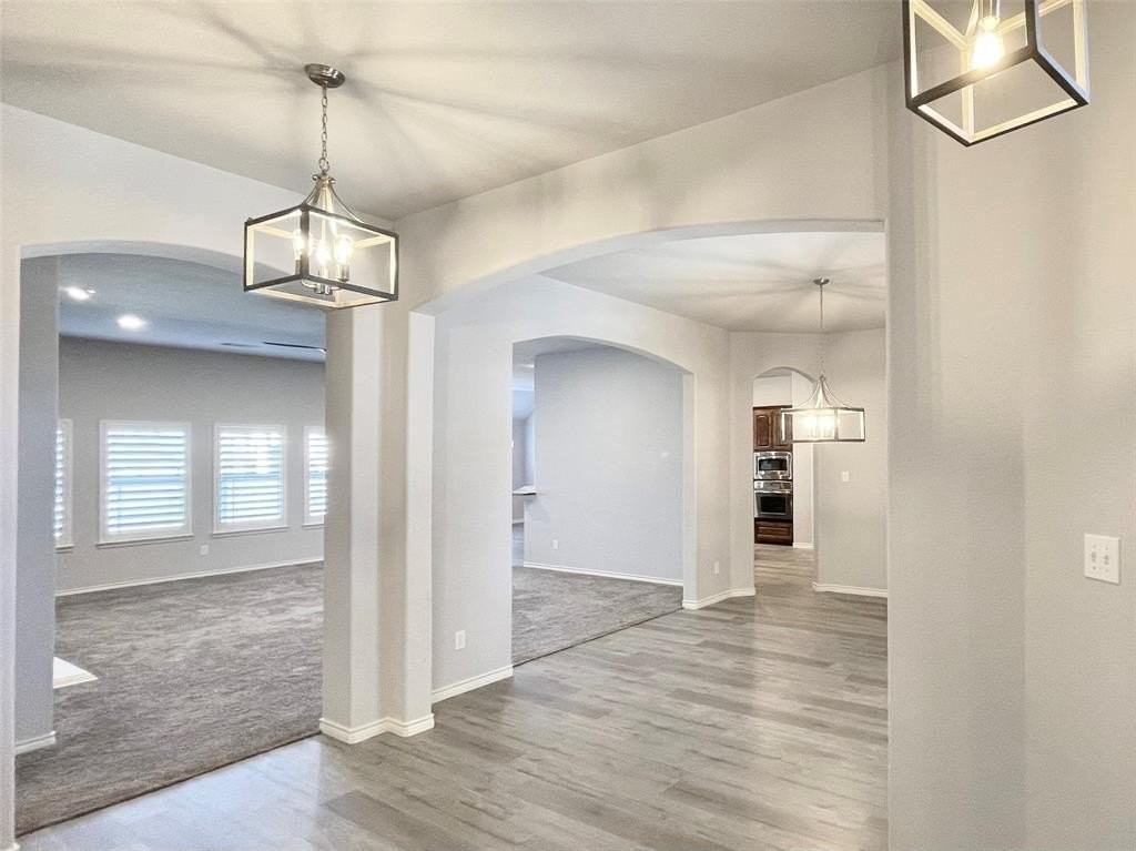 621 Gray Ln - Photo 6 of 28