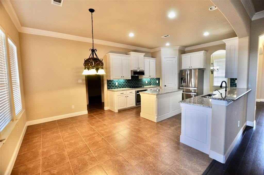 2529 Elk Hollow Ln - Photo 5 of 17