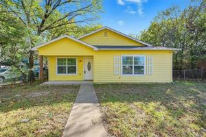 featured image of 728 W Walker St