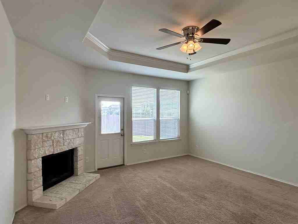3000 Layla Creek Dr - Photo 4 of 24