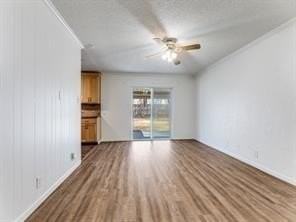6924 Richardson Dr - Photo 2 of 12