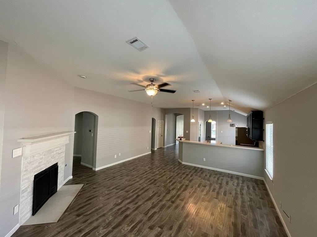6937 Willow Crest Dr - Photo 4 of 17