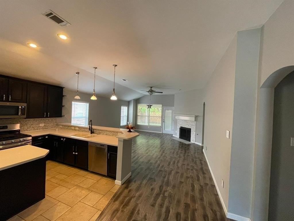 6937 Willow Crest Dr - Photo 6 of 17