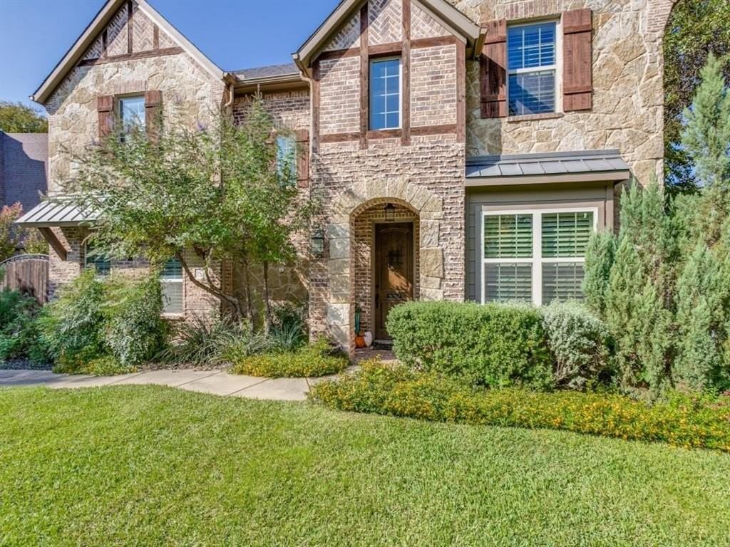3535 Flaxley Dr - Photo 2 of 29