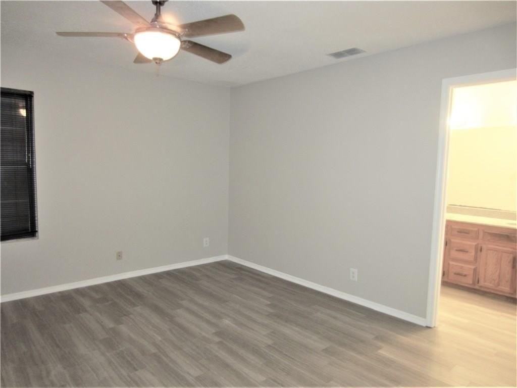2308 Birchbrook Ct - Photo 4 of 19