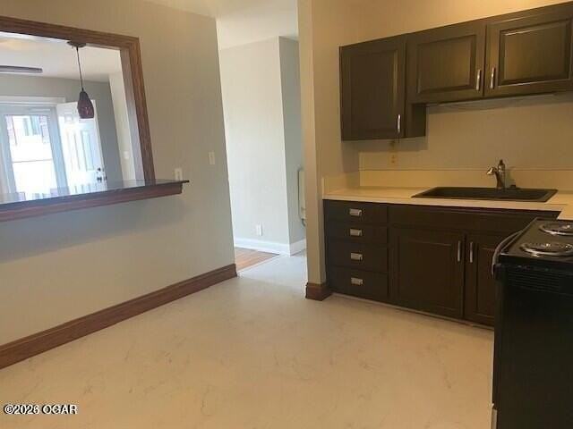 2720 Iowa Ave - Photo 4 of 9
