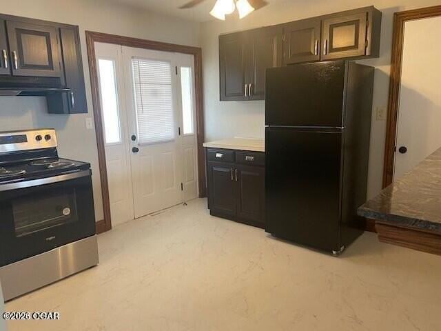 2720 Iowa Ave - Photo 5 of 9