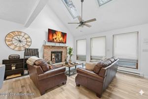featured image of 4758 Brentwood Dr
